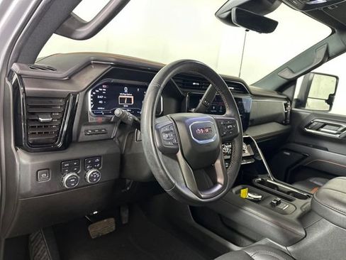 Used 2024 GMC Sierra 2500 AT4 w/ AT4 Premium Plus Package image 13