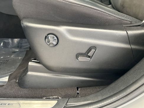 Certified 2022 Dodge Durango GT image 39