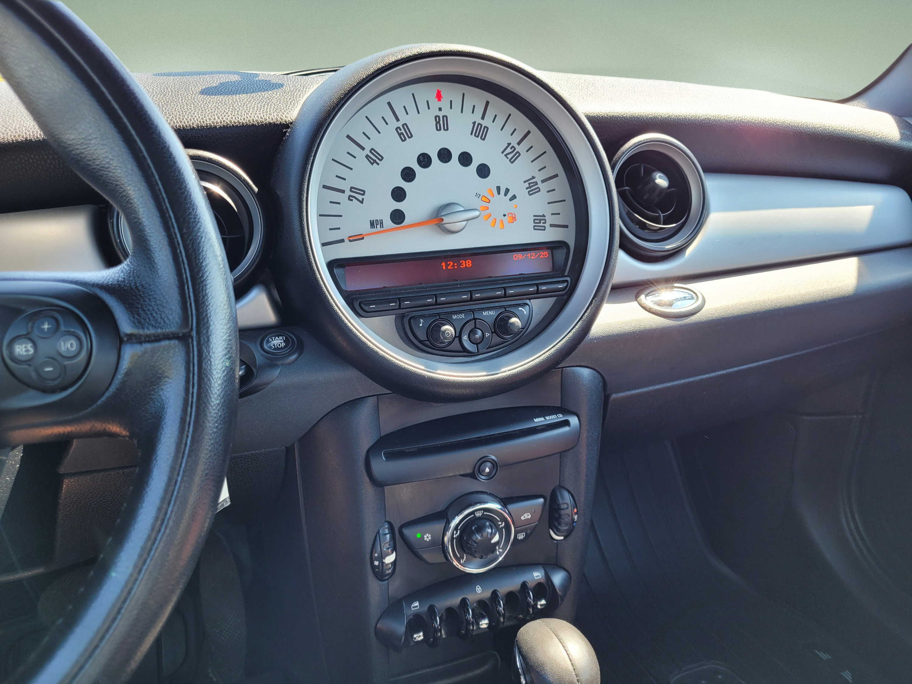Used 2011 MINI Cooper Hardtop FWD image 19