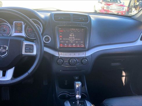 Used 2019 Dodge Journey GT image 6