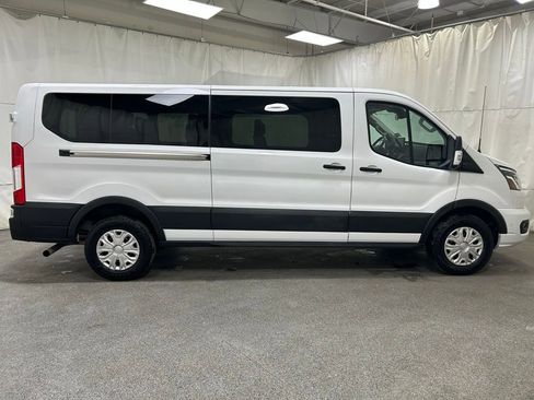 Used 2023 Ford Transit 350 XLT image 9