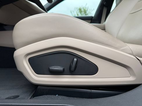 Certified 2023 Porsche Taycan RWD image 28