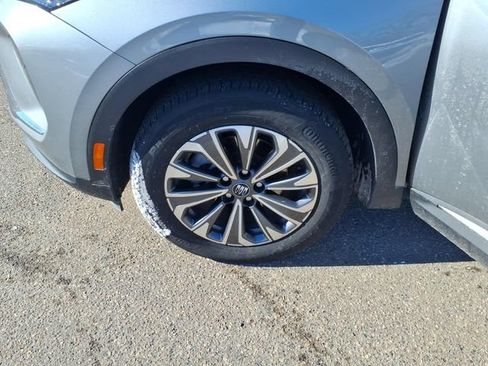 Used 2025 Buick Envision Preferred AWD/4WD image 20