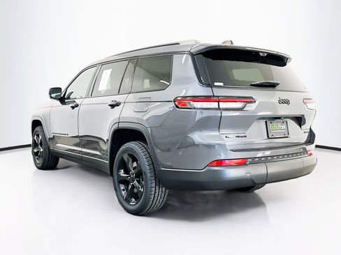 Used 2023 Jeep Grand Cherokee L Limited w/ Luxury Tech Group II image 5