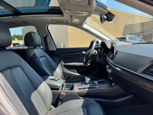 Used 2018 Audi Q5 2.0T Premium Plus w/ Premium Plus Package AWD/4WD image 28