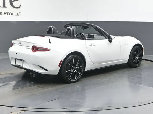 Used 2024 MAZDA MX-5 Miata Grand Touring w/ Weather Package RWD image 49