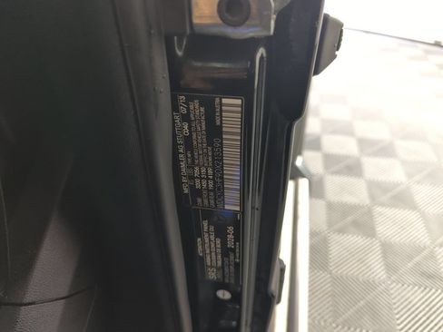 Used 2013 Mercedes-Benz G 550 image 38