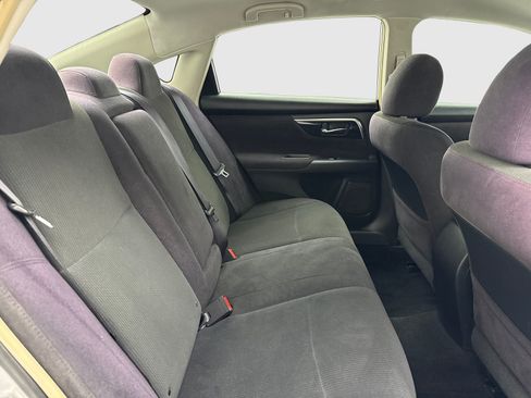 Used 2013 Nissan Altima 2.5 S FWD image 39