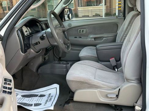 Used 2003 Toyota Tacoma PreRunner image 14