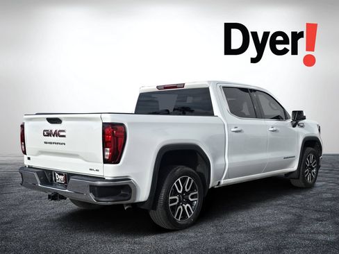 Certified 2025 GMC Sierra 1500 SLE RWD image 4