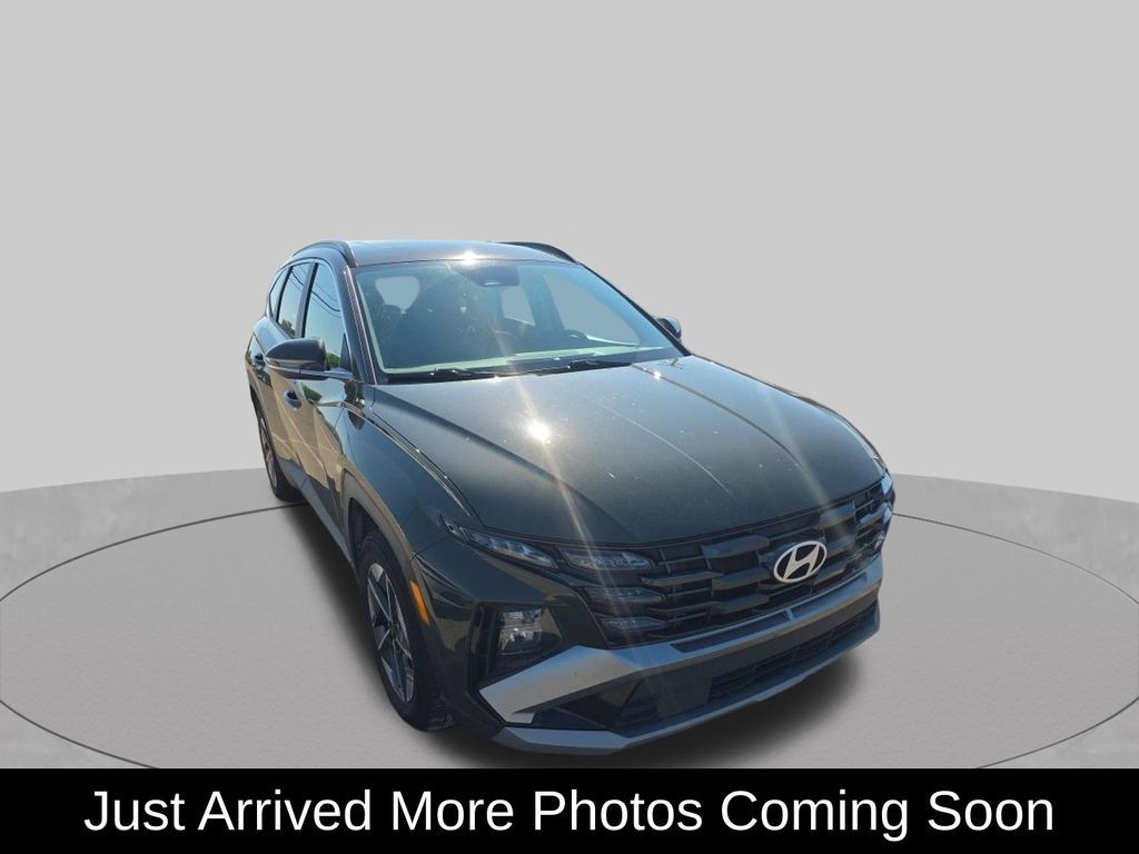 Used 2025 Hyundai Tucson SEL AWD/4WD image 2