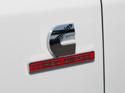 Used 2021 RAM 5500 Tradesman w/ Chrome Appearance Group image 46