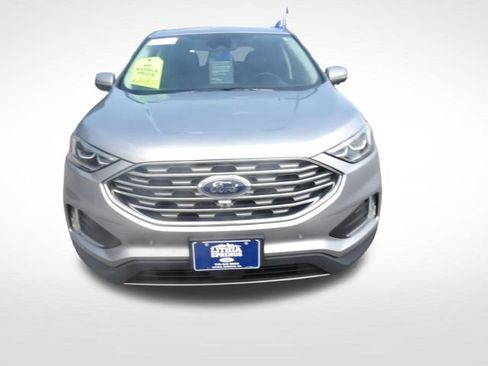 Certified 2022 Ford Edge Titanium w/ Equipment Group 301A AWD/4WD image 2