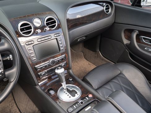 Used 2009 Bentley Continental GTC AWD/4WD image 16