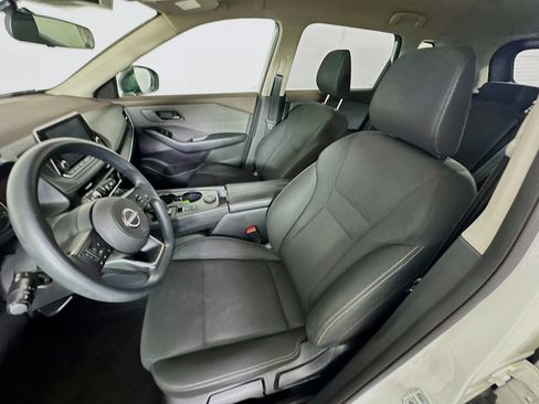Used 2023 Nissan Rogue S AWD/4WD image 13