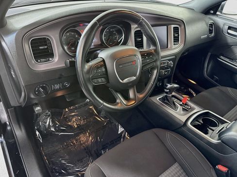 Used 2023 Dodge Charger SXT RWD image 23