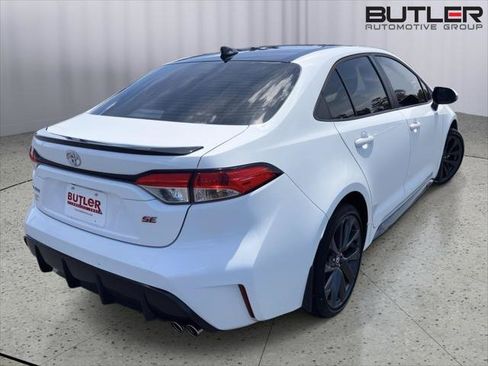Certified 2025 Toyota Corolla SE w/ Convenience Package FWD image 5