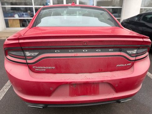 Used 2015 Dodge Charger SXT w/ AWD Plus Group image 8