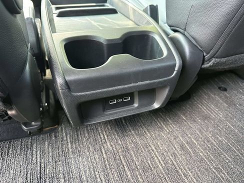 Used 2023 Honda Odyssey EX-L image 11