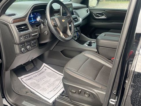 Used 2024 Chevrolet Suburban High Country image 27