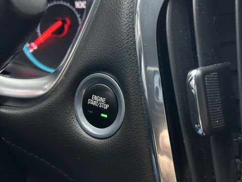 Used 2018 Chevrolet Traverse LS image 13