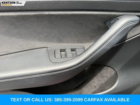 Used 2023 Tesla Model Y Performance AWD/4WD image 15