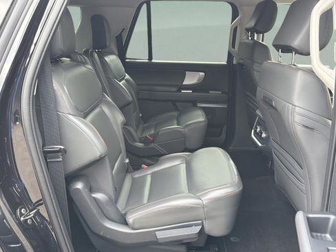 Used 2025 Ford Expedition Max Active image 28