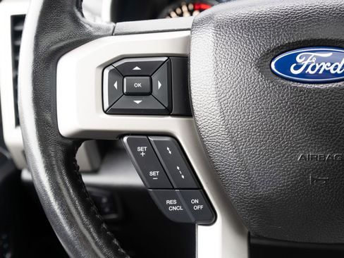 Used 2017 Ford F150 Lariat w/ Equipment Group 502A Luxury image 8