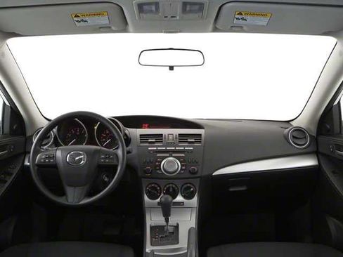 Used 2010 MAZDA MAZDA3 i Touring FWD image 5