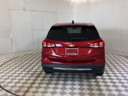 Used 2024 Chevrolet Equinox LT w/ LPO, Floor Liner Package FWD image 2