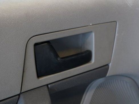 Used 2009 Ford Focus S image 3