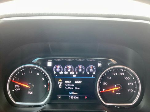 Used 2021 Chevrolet Tahoe Premier w/ Premium Package image 9