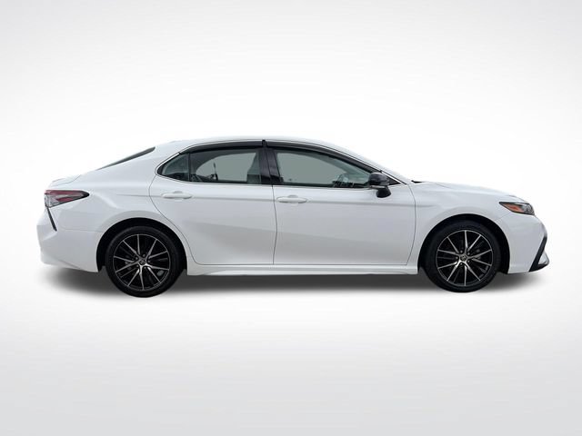 Used 2023 Toyota Camry SE FWD image 8