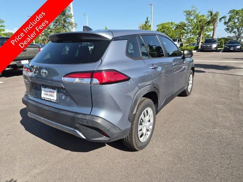 Used 2022 Toyota Corolla Cross L FWD image 3