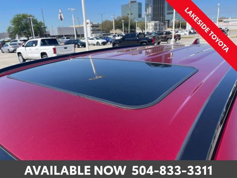 Used 2023 Toyota Highlander XSE image 10