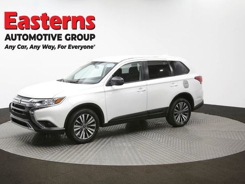 Used 2020 Mitsubishi Outlander ES image 56