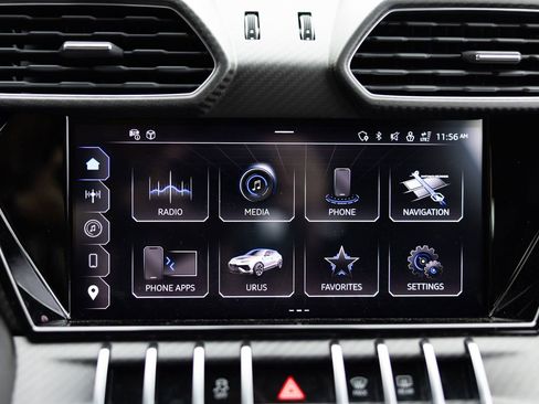 Used 2023 Lamborghini Urus Performante image 33