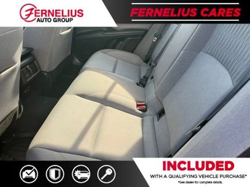 Used 2025 Toyota Camry LE w/ Convenience Package AWD/4WD image 8