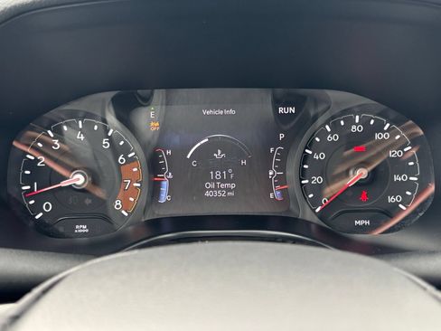 Used 2025 Jeep Compass Limited AWD/4WD image 36