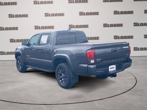 Used 2023 Toyota Tacoma SR5 AWD/4WD image 3
