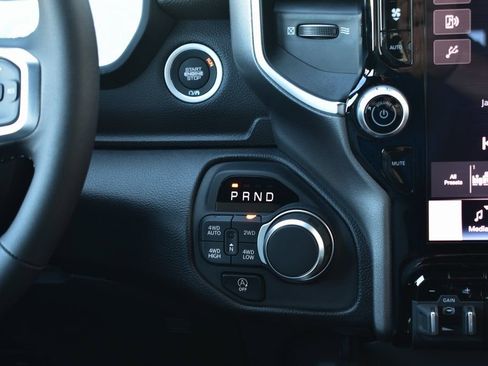 New 2025 RAM 1500 Big Horn AWD/4WD image 35
