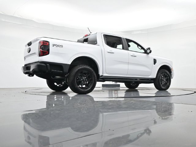 New 2026 Ford Ranger Lariat w/ FX4 Off-Road Package AWD/4WD image 38