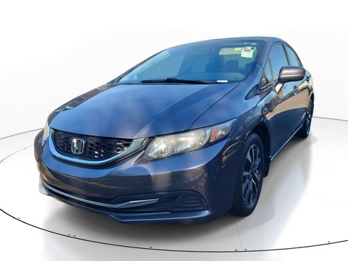 Used 2015 Honda Civic EX image 3