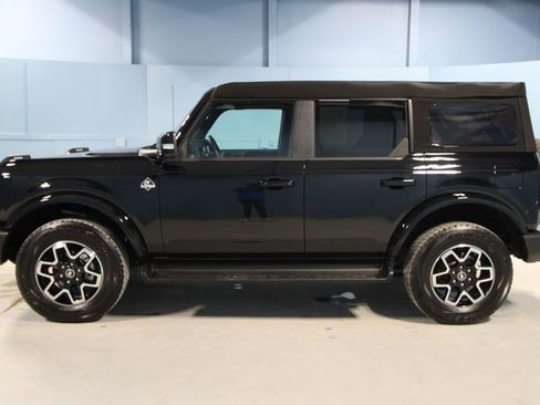 Used 2025 Ford Bronco Outer Banks image 27