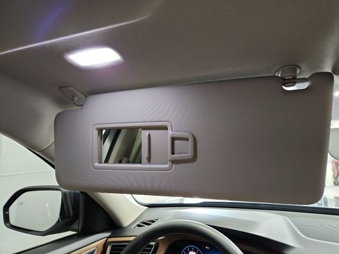 Certified 2024 Volkswagen Atlas SE FWD image 26