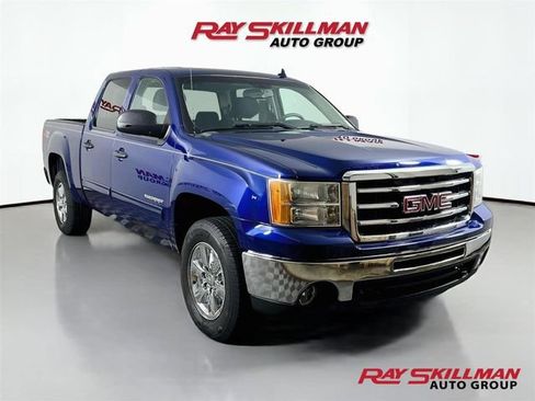 Used 2013 GMC Sierra 1500 SLE w/ Power Tech Package AWD/4WD image 1