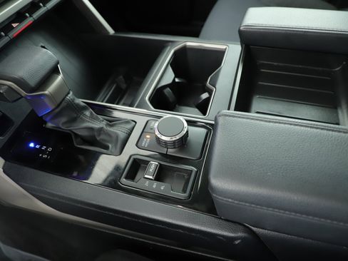 Used 2022 Toyota Tundra SR5 image 14