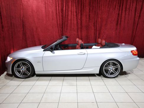 Used 2012 BMW 335is Convertible image 5