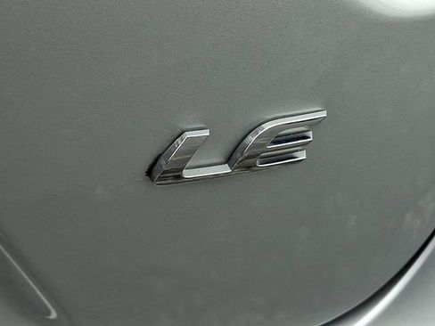 Used 2024 Toyota Corolla LE FWD image 31