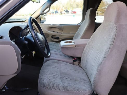 Used 1998 Ford F150 XL image 24